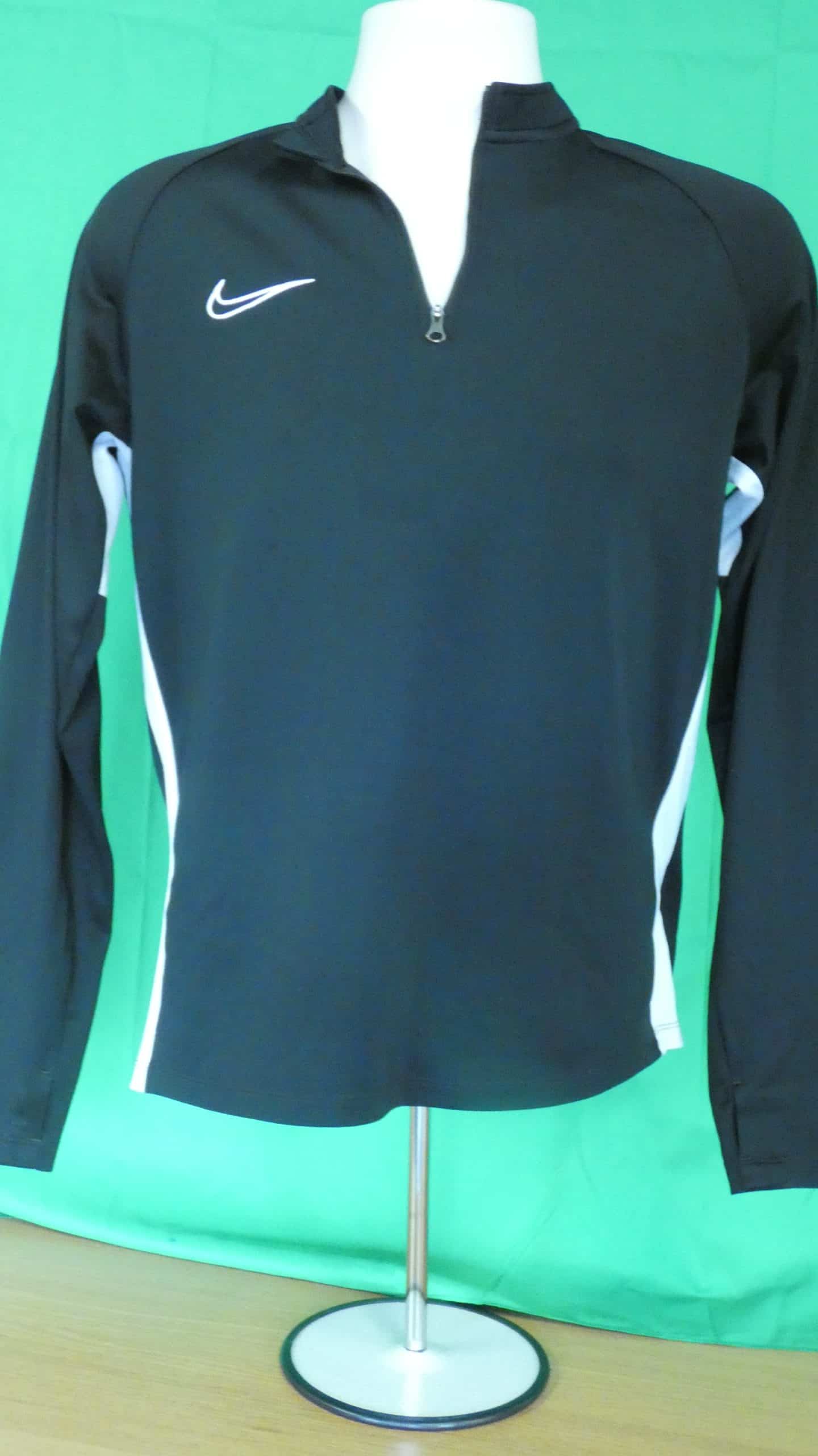 Men’s Fitted Half Zip Long Sleeve Sport Top