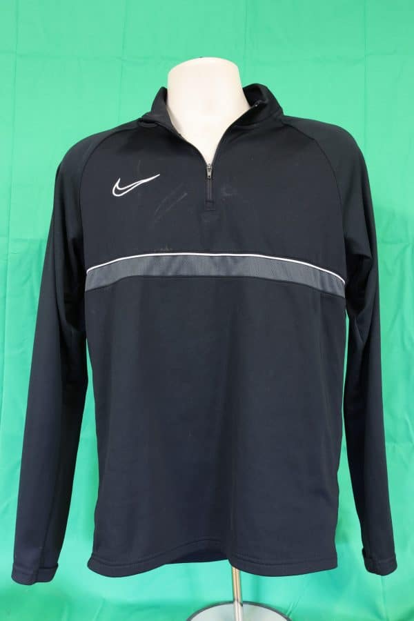 Men's Pair of Nike Dri-Fit Tops - Image 4