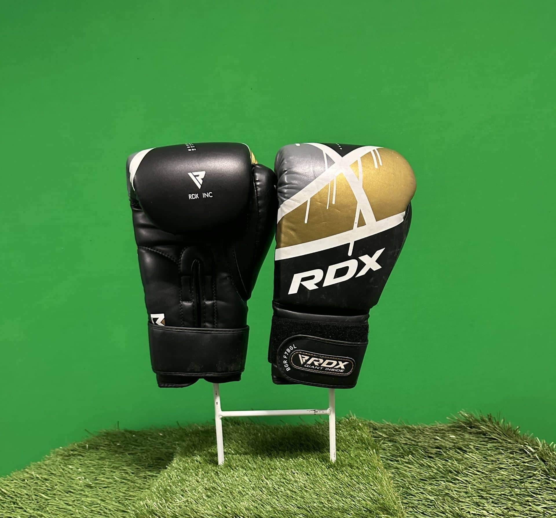 RDX サンドバッグ Giant Inside + グローブセット RDX® SPORTS