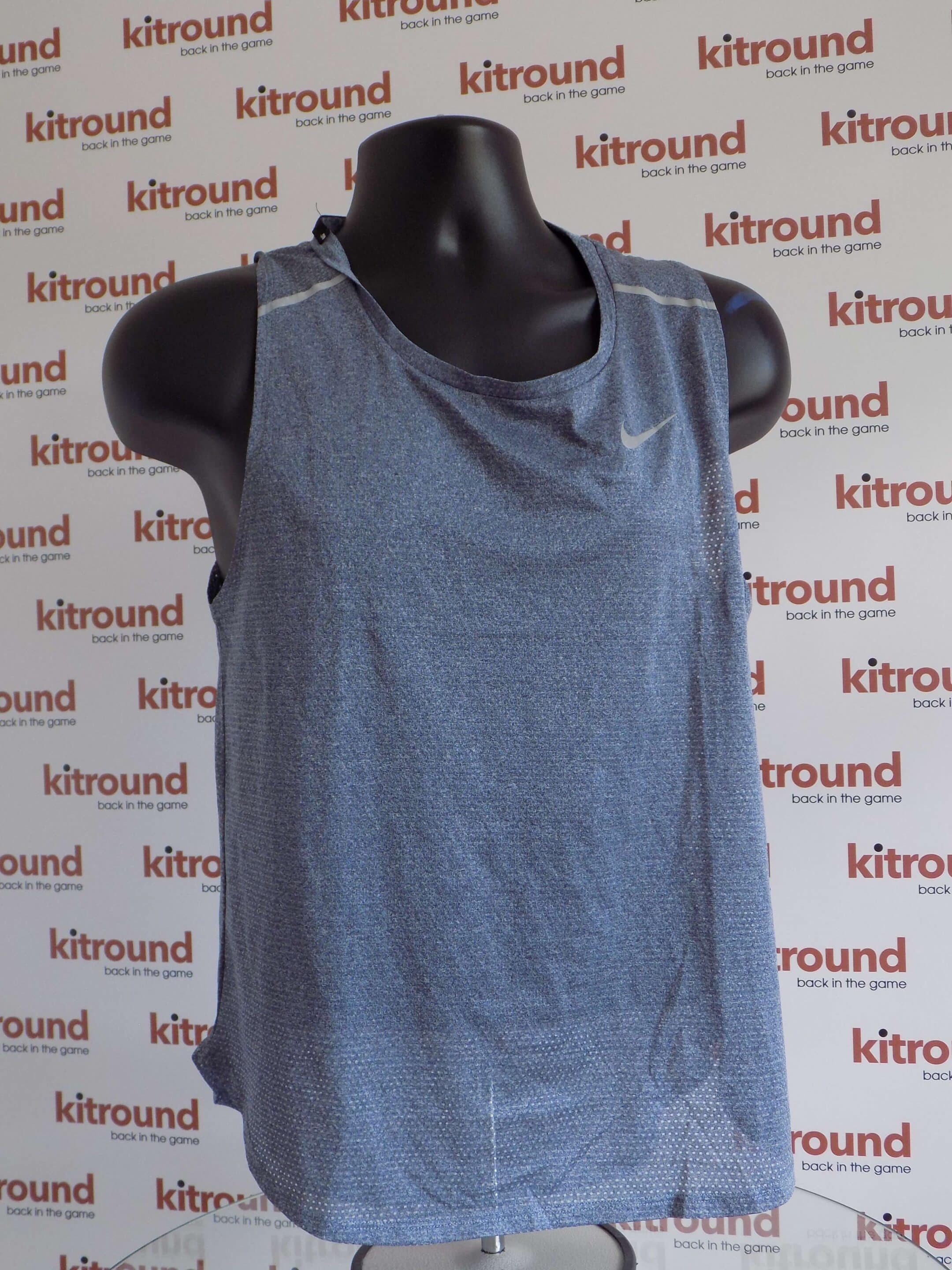 Women’s Sports Top
