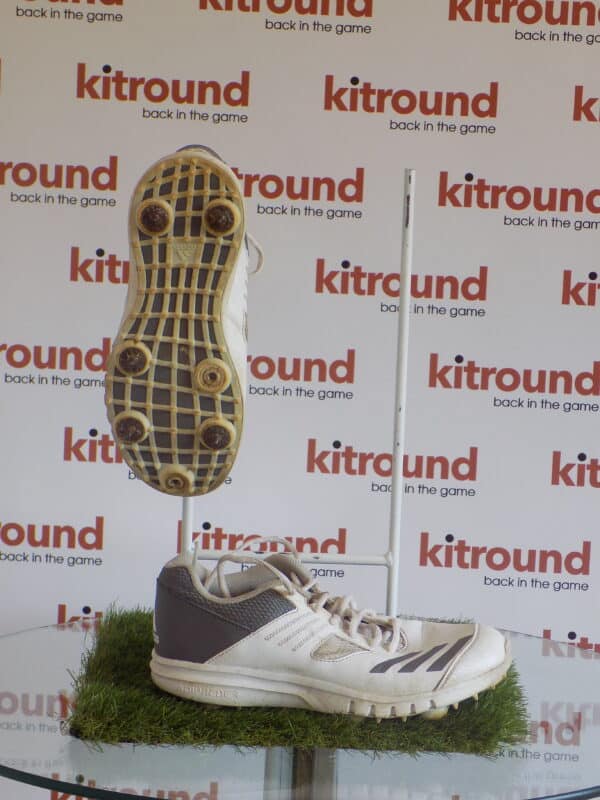 Men's adidas Cricket Spikes