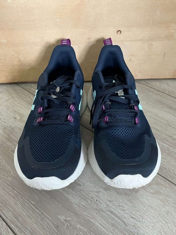 Pair of Women's New Balance Trainers - Image 3