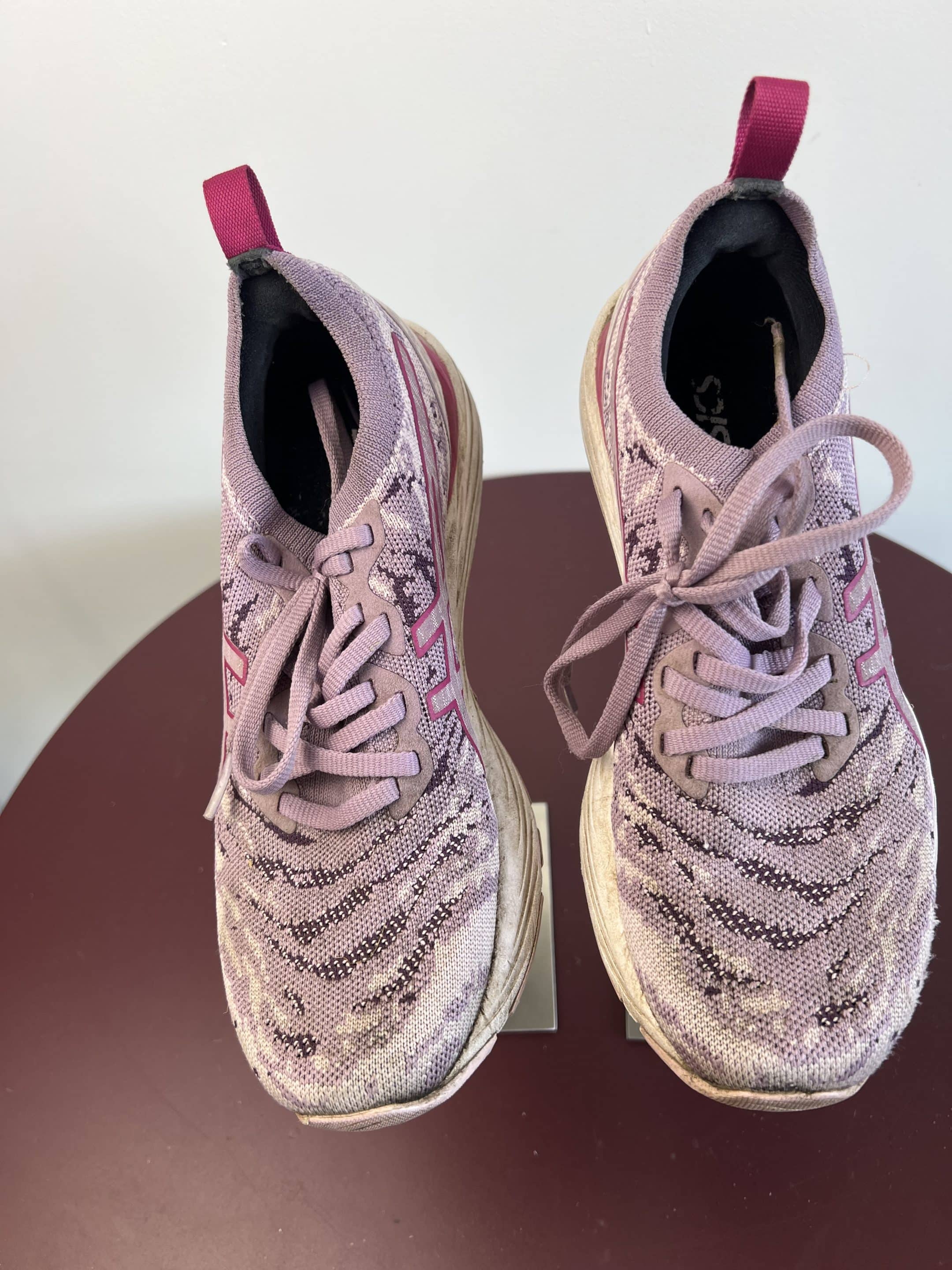 Asics Running Trainers – Light Pink