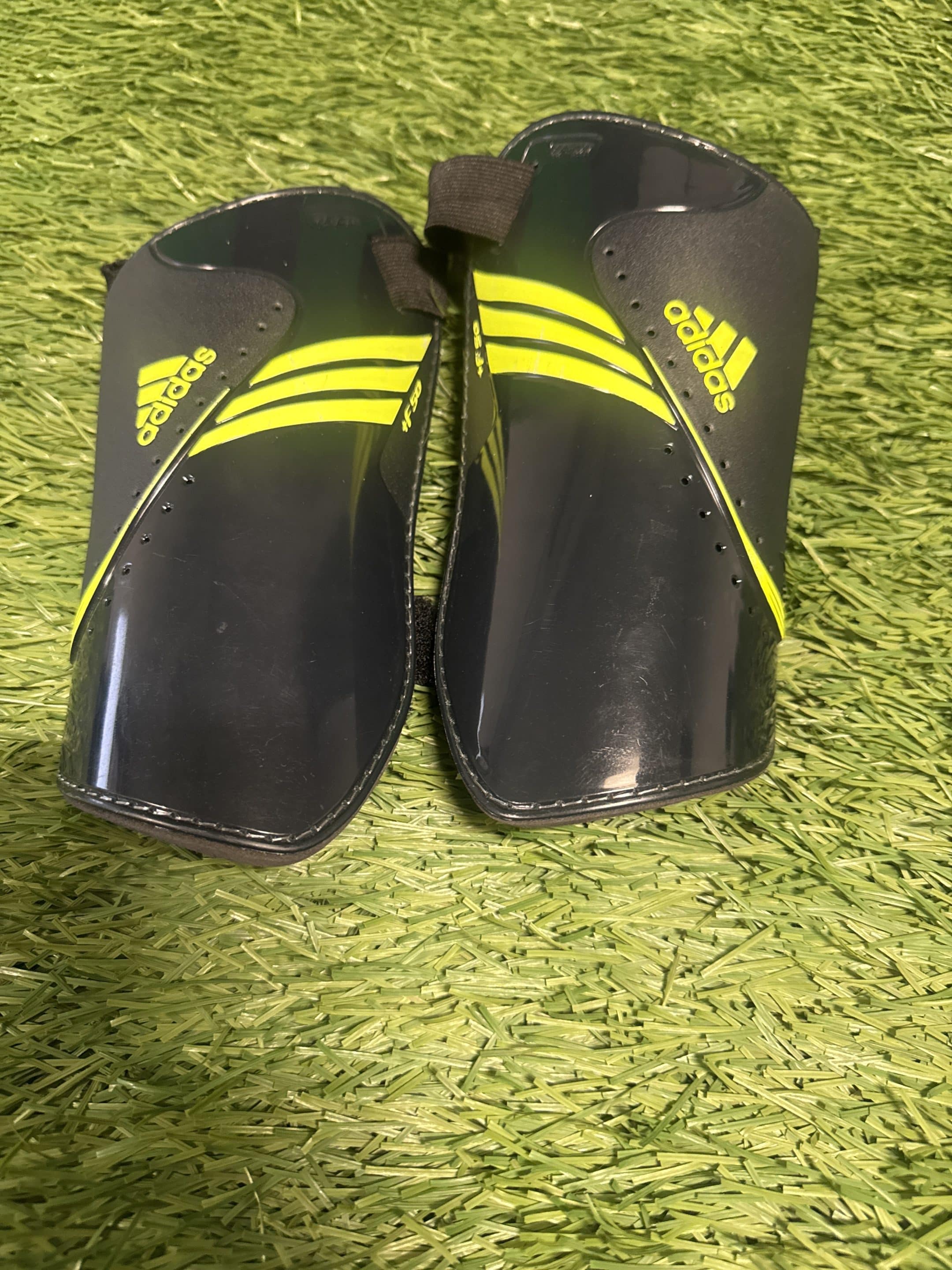 Adidas Football Shin Pads Black/Yellow