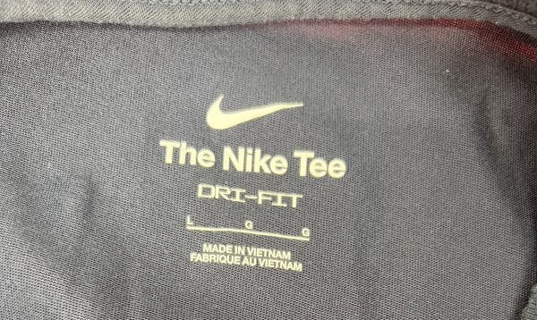 Nike Men's Sports T-Shirt - Image 2