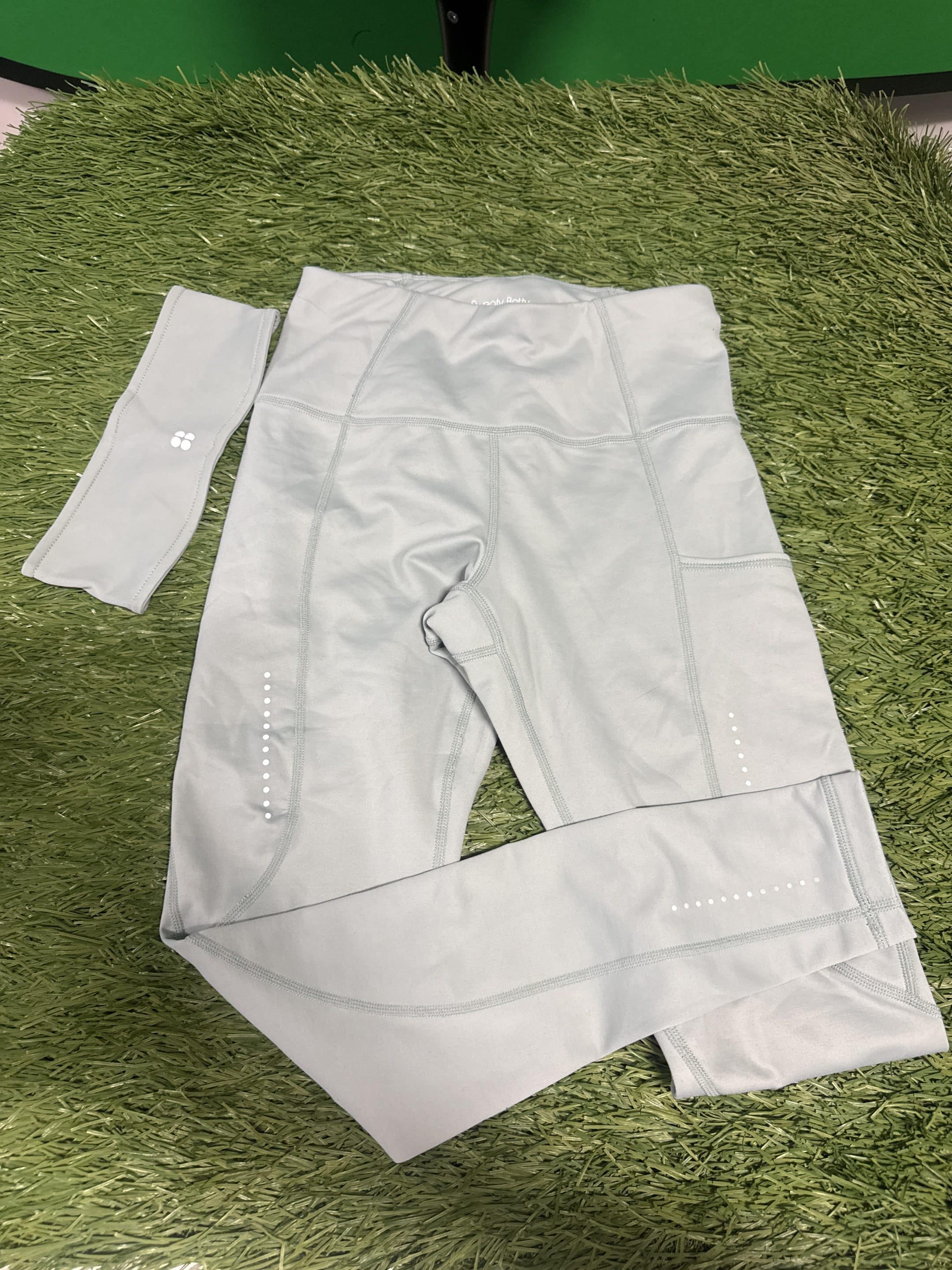 Sweaty Betty Light Grey Leggings with Headband