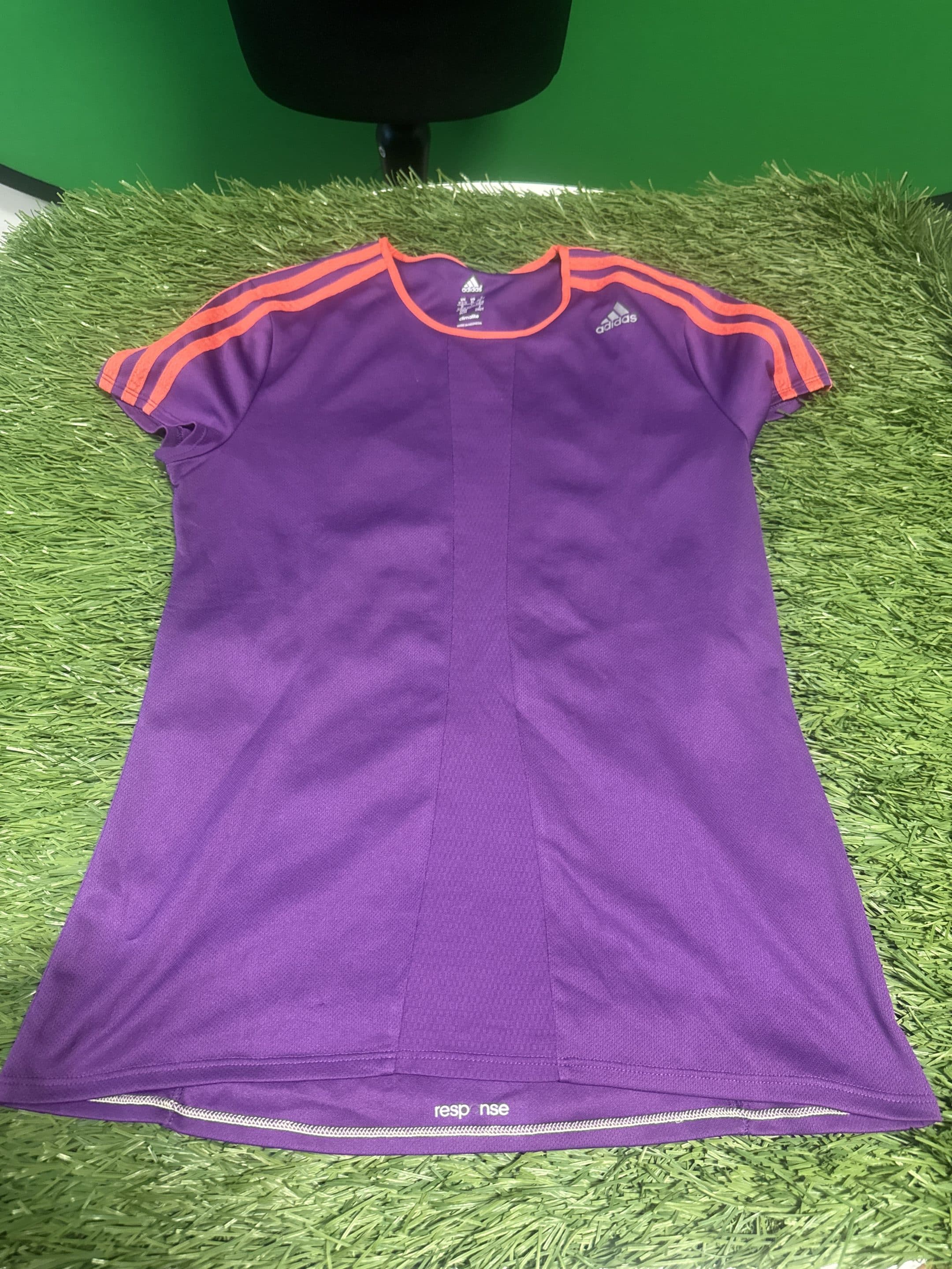 Adidas T-shirt