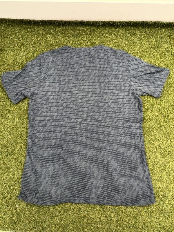 Gymshark Men's Athletic T-Shirt - Image 3