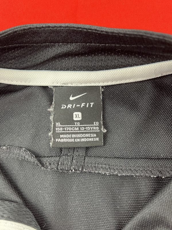 Nike Black Track Jacket Age 13-15 - Image 3