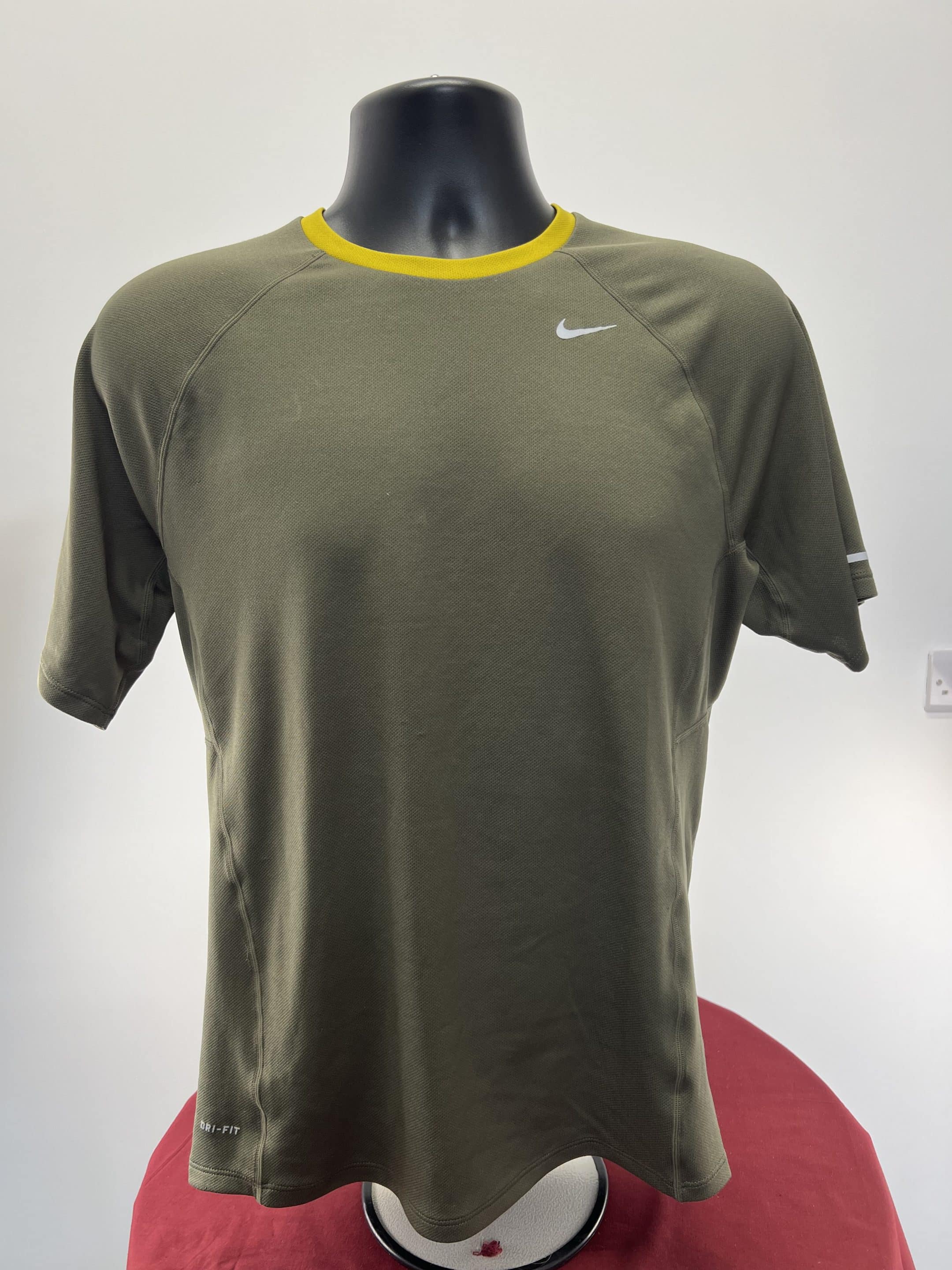 Nike Dri-FIT Men’s T-Shirt