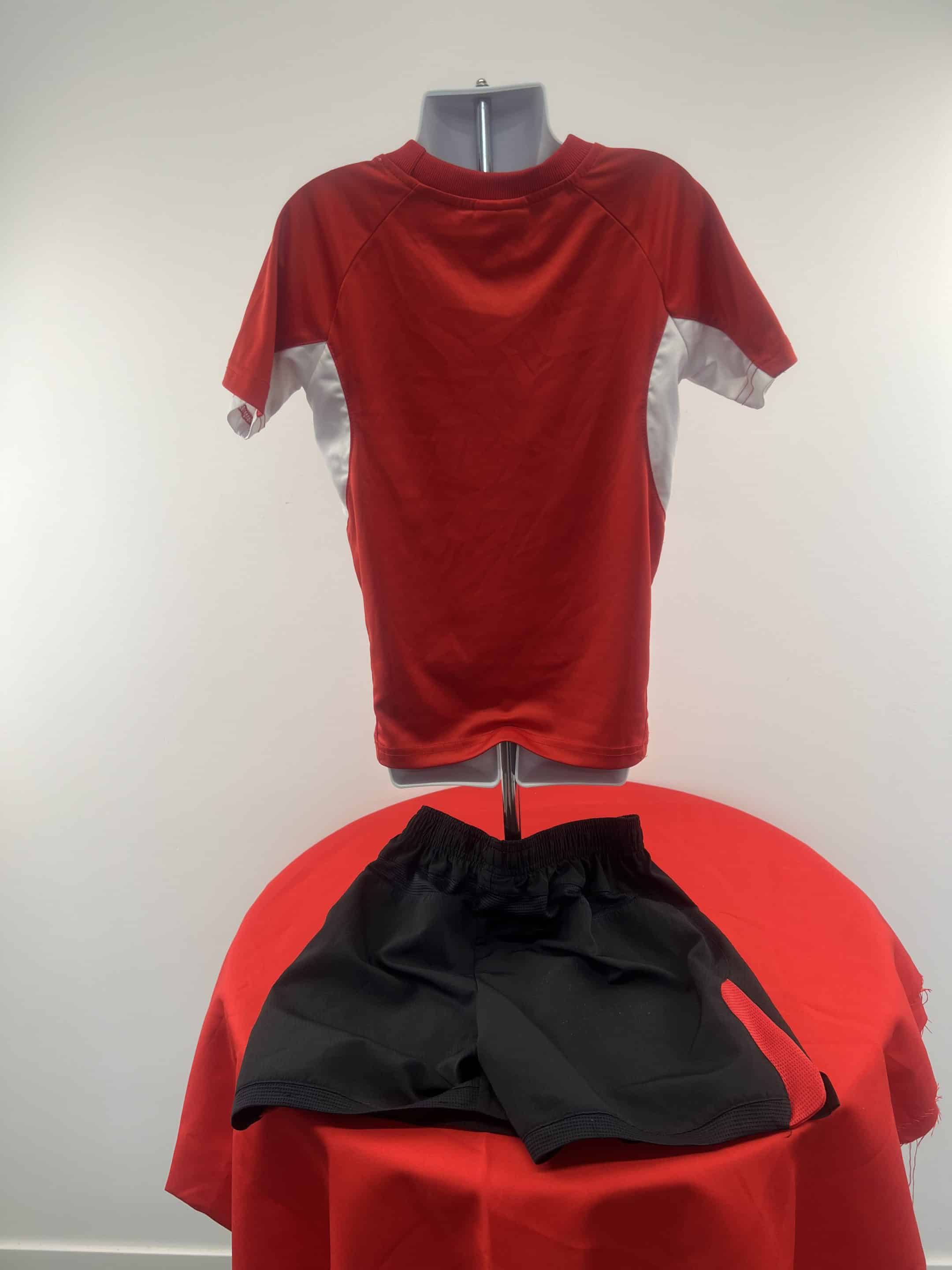 Vêtements d'occasion et vintage pour hommes – tagged umbro Vêtements d'occasion et vintage pour hommes – tagged umbro